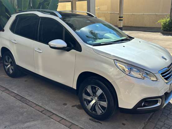 PEUGEOT-2008-1.6 16V FLEX GRIFFE 4P AUTOMÁTICO PEUGEOT-2008-2015