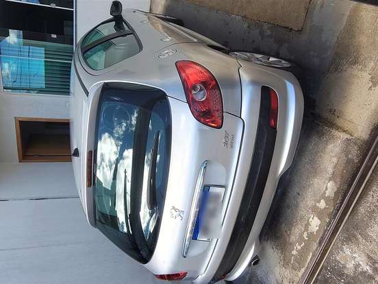 PEUGEOT-207-1.6 XS 16V FLEX 4P MANUAL PEUGEOT-207-2010