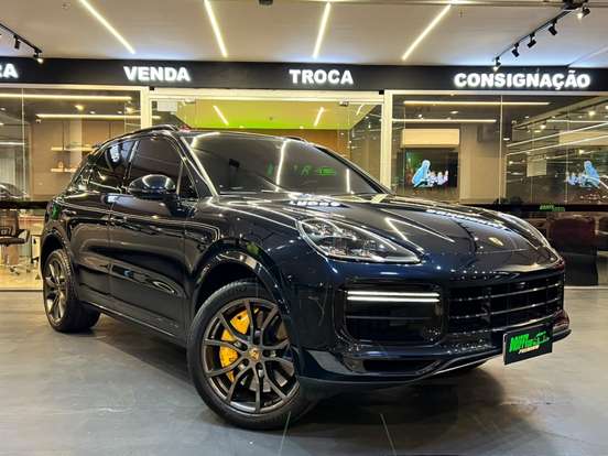 PORSCHE-CAYENNE-2018