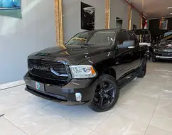 RAM CLASSIC 5.7 V8 GASOLINA LARAMIE CD 4X4 AUTOMÁTICO RAM CLASSIC 5.7 V8 GASOLINA LARAMIE CD 4X4 AUTOMÁTICO