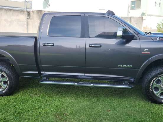 RAM-2500-6.7 I6 TURBO DIESEL LARAMIE CD 4X4 AUTOMÁTICO RAM-2500-2021