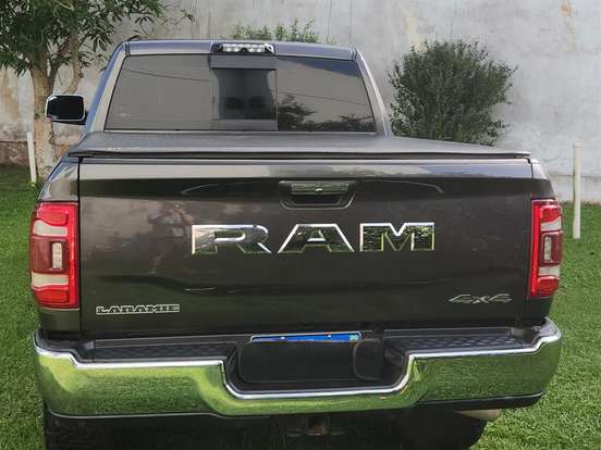 RAM-2500-6.7 I6 TURBO DIESEL LARAMIE CD 4X4 AUTOMÁTICO RAM-2500-2021