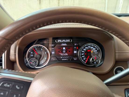 RAM-2500-6.7 I6 TURBO DIESEL LARAMIE CD 4X4 AUTOMÁTICO RAM-2500-2021
