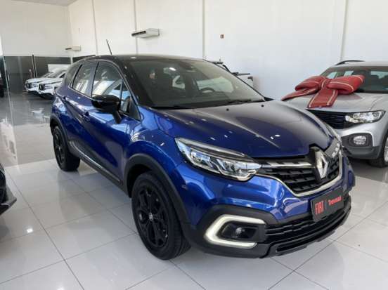 RENAULT-CAPTUR-2021