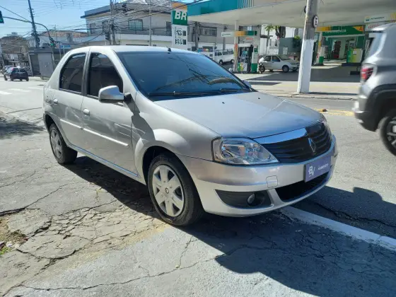 RENAULT LOGAN 1.6 EXPRESSION 8V FLEX 4P MANUAL