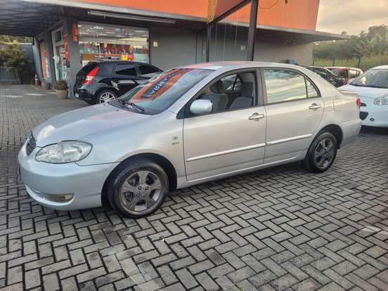 TOYOTA-COROLLA-1.6 XLI 16V GASOLINA 4P AUTOMÁTICO TOYOTA-COROLLA-2005