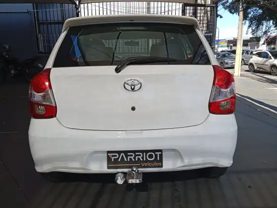 TOYOTA-ETIOS-1.3 X 16V FLEX 4P MANUAL TOYOTA-ETIOS-2018