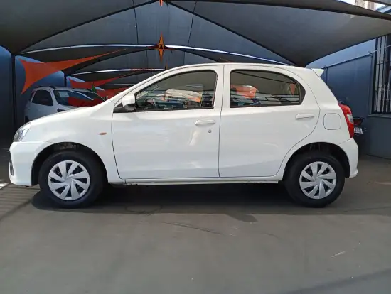 TOYOTA-ETIOS-1.3 X 16V FLEX 4P MANUAL TOYOTA-ETIOS-2018