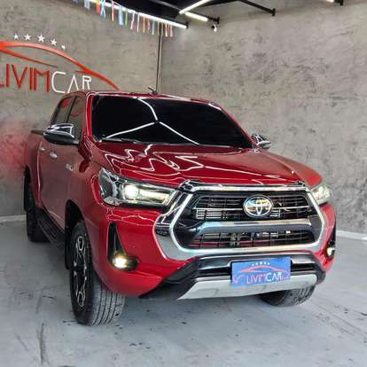 TOYOTA-HILUX-2021