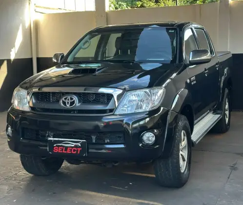 TOYOTA HILUX 3.0 SRV 4X4 CD 16V TURBO INTERCOOLER DIESEL 4P AUTOMÁTICO TOYOTA HILUX 3.0 SRV 4X4 CD 16V TURBO INTERCOOLER DIESEL 4P AUTOMÁTICO