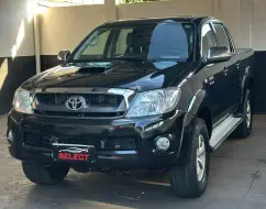 TOYOTA HILUX 3.0 SRV 4X4 CD 16V TURBO INTERCOOLER DIESEL 4P AUTOMÁTICO TOYOTA HILUX 3.0 SRV 4X4 CD 16V TURBO INTERCOOLER DIESEL 4P AUTOMÁTICO