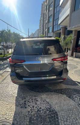 TOYOTA-HILUX SW4-2021