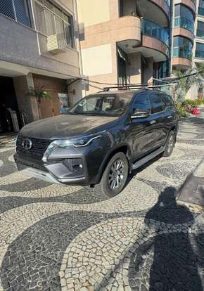 TOYOTA-HILUX SW4-2021