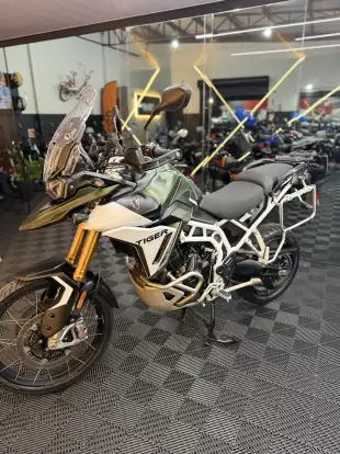 TRIUMPH-TIGER 900 RALLY PRO-2024