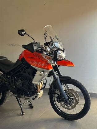 TRIUMPH TIGER 800 XCA 
