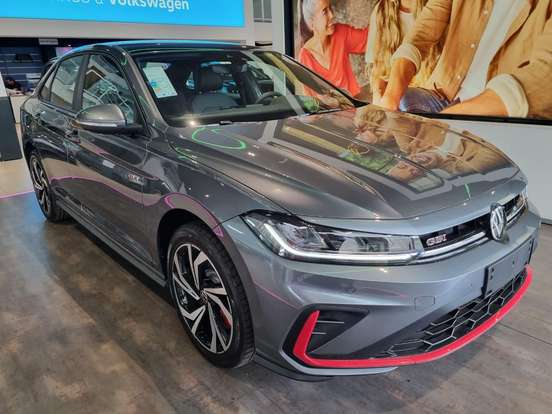VOLKSWAGEN-JETTA-2026