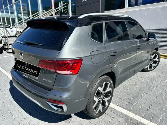 VOLKSWAGEN-TAOS-1.4 250 TSI TOTAL FLEX HIGHLINE AUTOMÁTICO VOLKSWAGEN-TAOS-2025