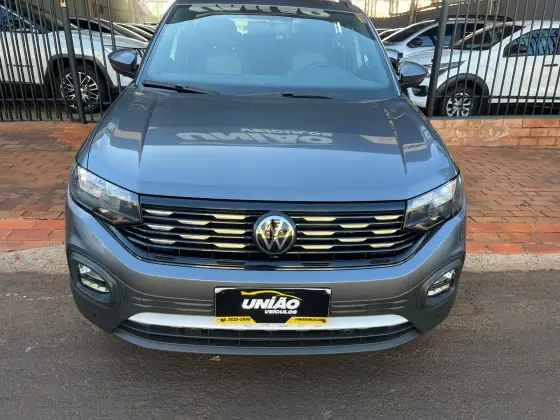 VOLKSWAGEN T-CROSS 1.0 200 TSI TOTAL FLEX COMFORTLINE AUTOMÁTICO VOLKSWAGEN T-CROSS 1.0 200 TSI TOTAL FLEX COMFORTLINE AUTOMÁTICO