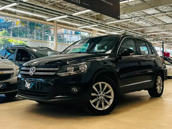 VOLKSWAGEN TIGUAN 2.0 TSI 16V TURBO GASOLINA 4P TIPTRONIC VOLKSWAGEN TIGUAN 2.0 TSI 16V TURBO GASOLINA 4P TIPTRONIC