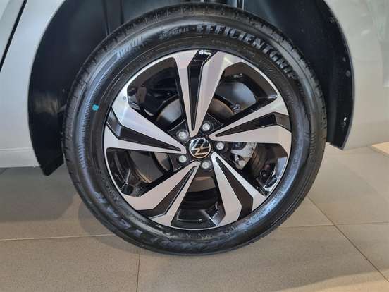 VOLKSWAGEN-VIRTUS-2026