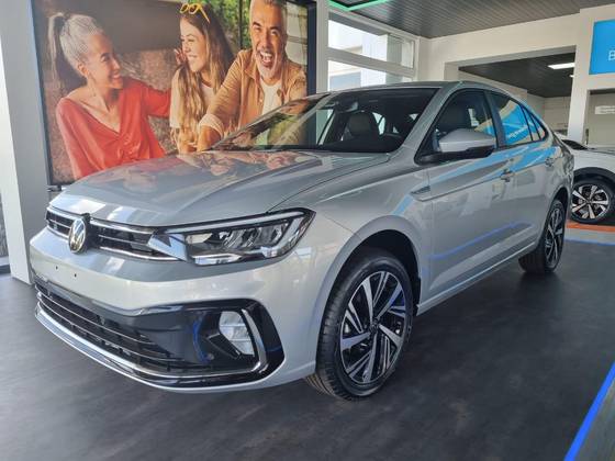 VOLKSWAGEN VIRTUS 1.0 200 TSI HIGHLINE AUTOMÁTICO