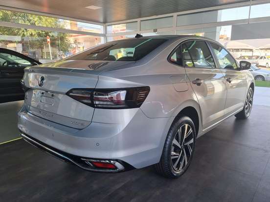 VOLKSWAGEN-VIRTUS-1.0 200 TSI HIGHLINE AUTOMÁTICO VOLKSWAGEN-VIRTUS-2026