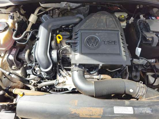 VOLKSWAGEN-POLO-1.0 200 TSI HIGHLINE AUTOMÁTICO VOLKSWAGEN-POLO-2019