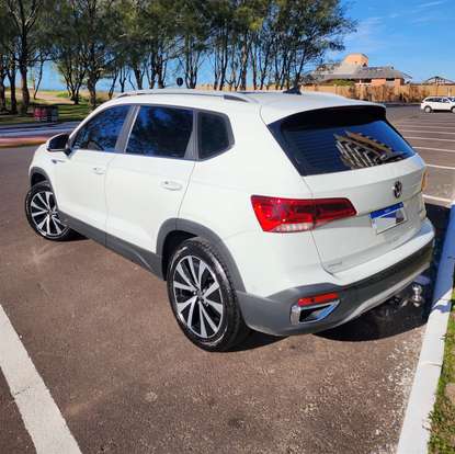 VOLKSWAGEN-TAOS-1.4 250 TSI TOTAL FLEX HIGHLINE AUTOMÁTICO VOLKSWAGEN-TAOS-2023