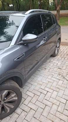 VOLKSWAGEN-T-CROSS-2019