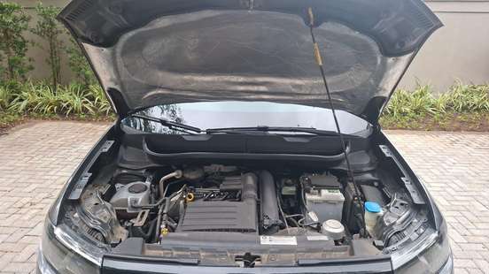 VOLKSWAGEN-T-CROSS-2019