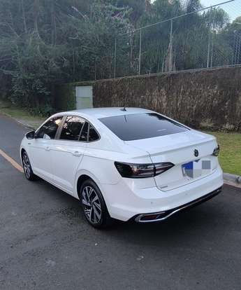 VOLKSWAGEN-VIRTUS-2023