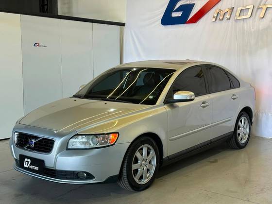 VOLVO S40 2.4 GASOLINA 4P AUTOMÁTICO