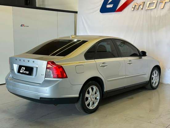 VOLVO-S40-2008
