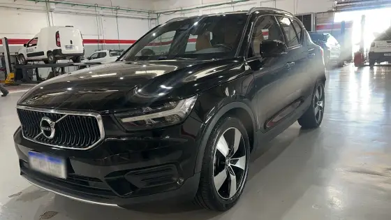 VOLVO XC40 2.0 T5 GASOLINA MOMENTUM AWD GEARTRONIC VOLVO XC40 2.0 T5 GASOLINA MOMENTUM AWD GEARTRONIC