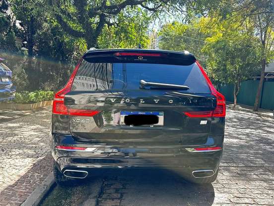 VOLVO-XC60-2.0 T8 HYBRID MOMENTUM AWD GEARTRONIC VOLVO-XC60-2020