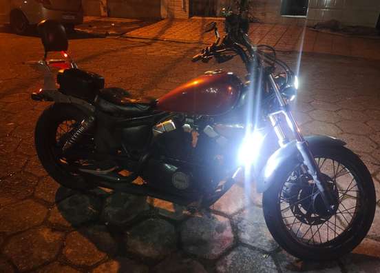 YAMAHA-VIRAGO XV 250S-2001