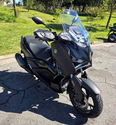 YAMAHA XMAX 300 CONNECTED ABS 