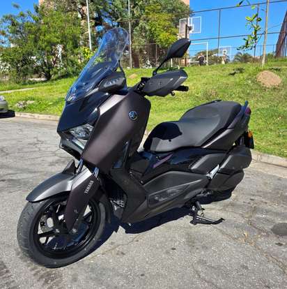 YAMAHA-XMAX 300 CONNECTED ABS-2026
