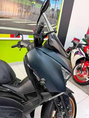 YAMAHA-XMAX ABS-2022