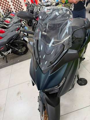 YAMAHA-XMAX ABS-2022