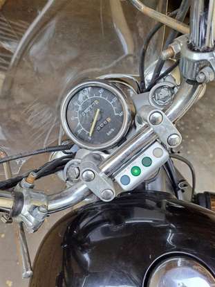YAMAHA-XV 250 VIRAGO-2001