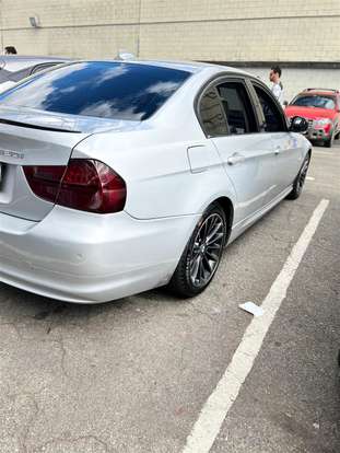 BMW-320i-2.0 16V GASOLINA 4P AUTOMÁTICO BMW-320i-2010