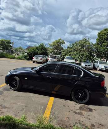 BMW-325i-2.5 SEDAN 24V GASOLINA 4P AUTOMÁTICO BMW-325i-2010