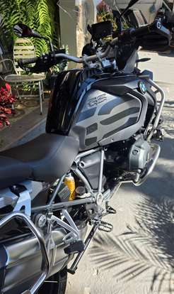 BMW-R 1200 GS ADVENTURE TRIPLE BLACK BMW-R 1200 GS ADVENTURE TRIPLE BLACK-2017