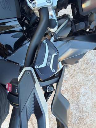 BMW-R 1250 GS ADVENTURE PREMIUM TRIPLE BLACK-2023