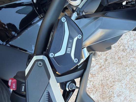 BMW-R 1250 GS ADVENTURE PREMIUM TRIPLE BLACK BMW-R 1250 GS ADVENTURE PREMIUM TRIPLE BLACK-2023