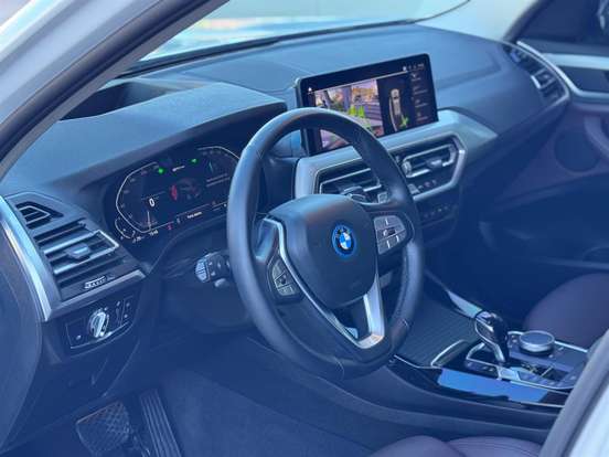 BMW-X3-2024