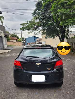 CHEVROLET-ONIX-2013