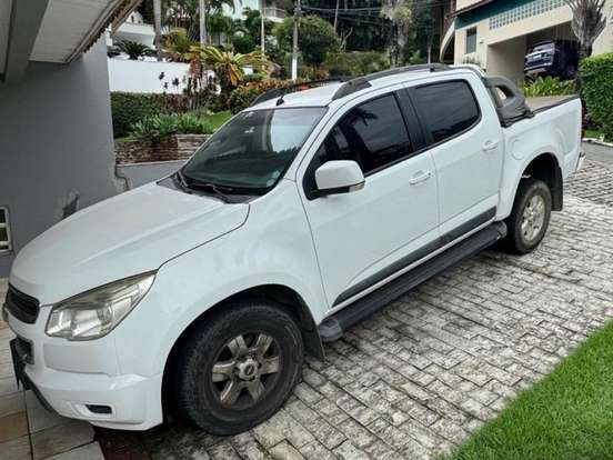 CHEVROLET-S10-2.4 LT 4X2 CD 8V FLEX 4P MANUAL CHEVROLET-S10-2012