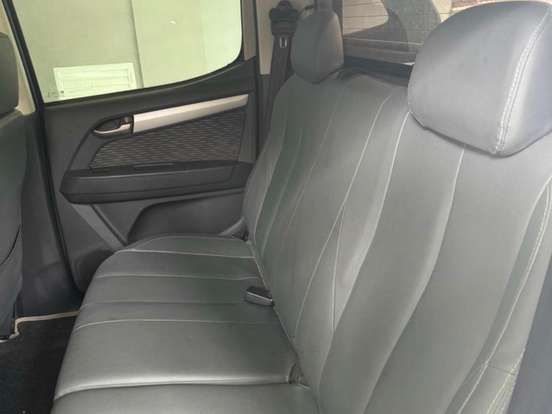 CHEVROLET-S10-2.4 LT 4X2 CD 8V FLEX 4P MANUAL CHEVROLET-S10-2012